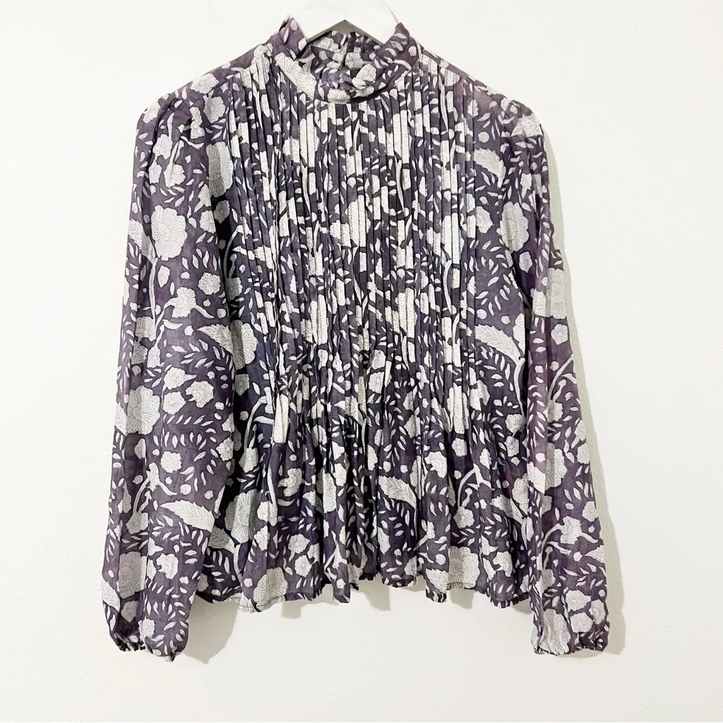 OLIPHANT Tuckernuck Slate Mulberry Pintuck Blouse Long Sleeve Top Floral Medium - Image 2