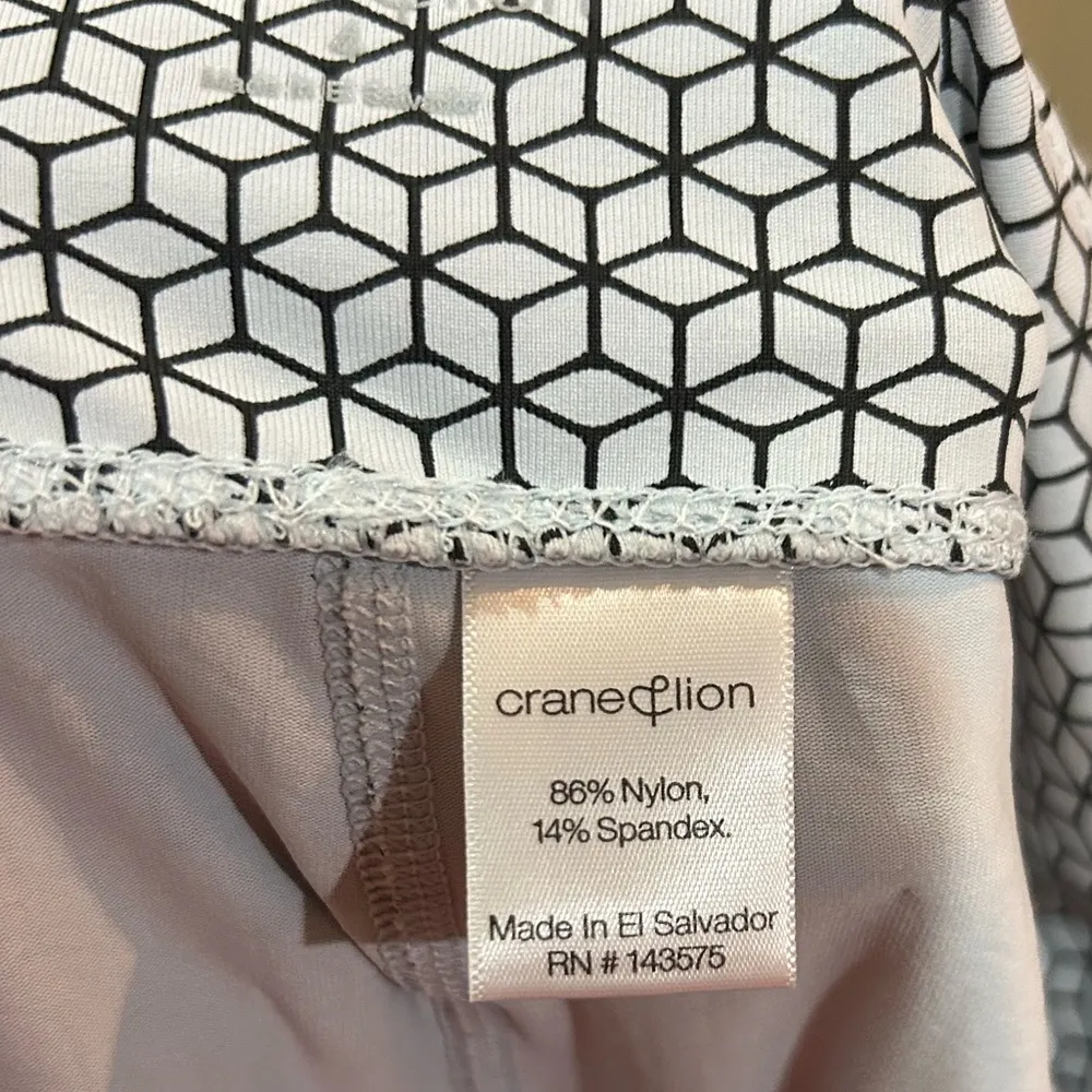 Crane & Lion DwellStudio Facet Capri Tight 3/4 length Size 4 Leggings $90 White - Image 6