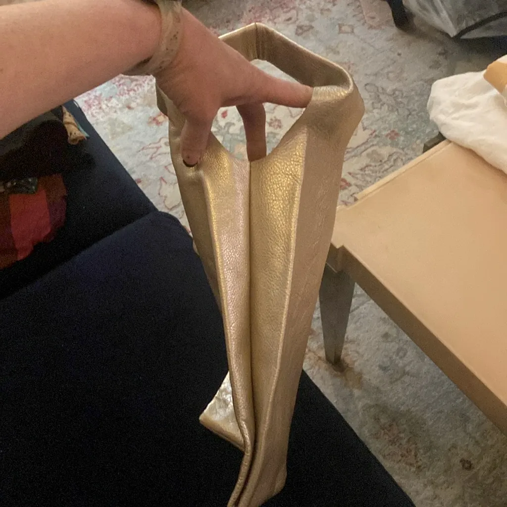 BAGGU Gold Platinum Metallic Leather Tote Bag Purse Small Travel Slouchy - Image 11