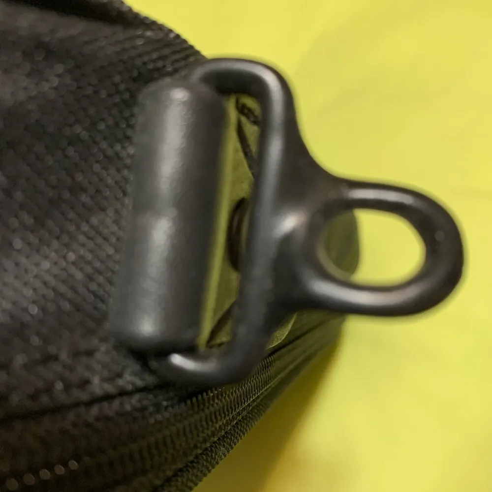 Targus • Black Classic Briefcase Messenger Carry Case Laptop Bag - Image 13