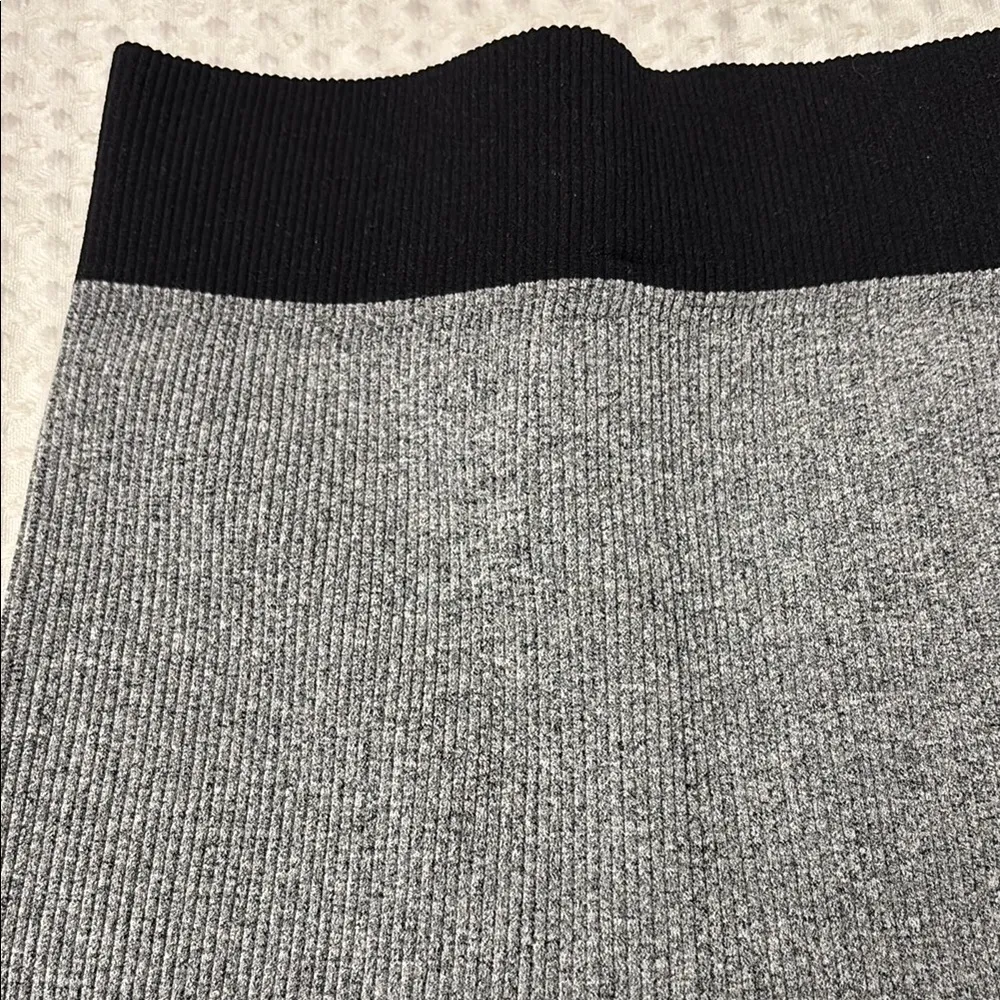 NEW! ZENANA Gray Black Ribbed Compression Bike Shorts L/XL Streetwear Athletic - Image 6