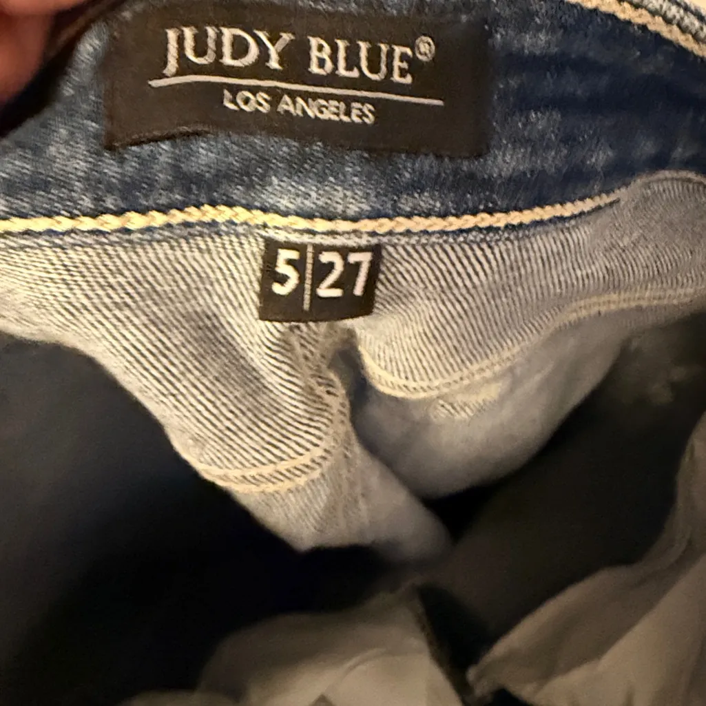 Judy Blue Skinny Fit Button Up Jeans - Image 6