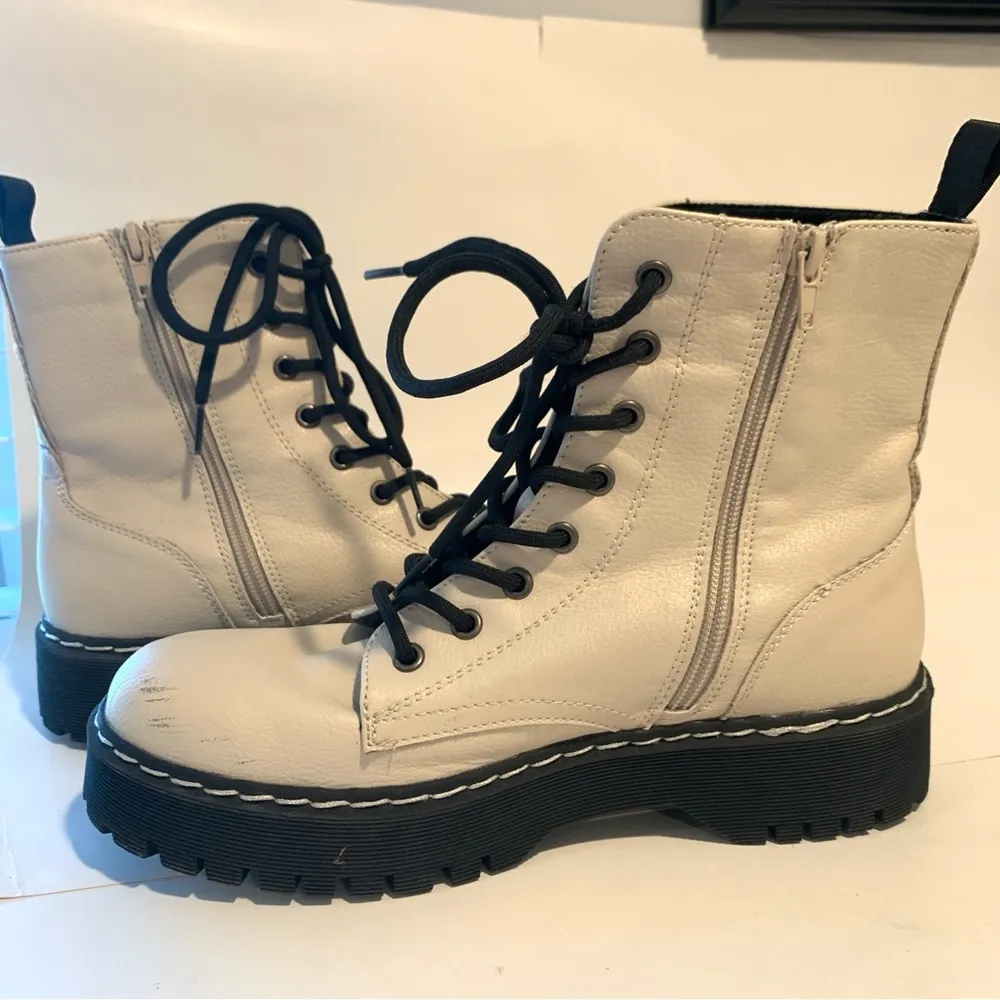 Sincerely Jules Boots Women’s Harley Platform Combat Cream Leather Size 8.5 - Image 7