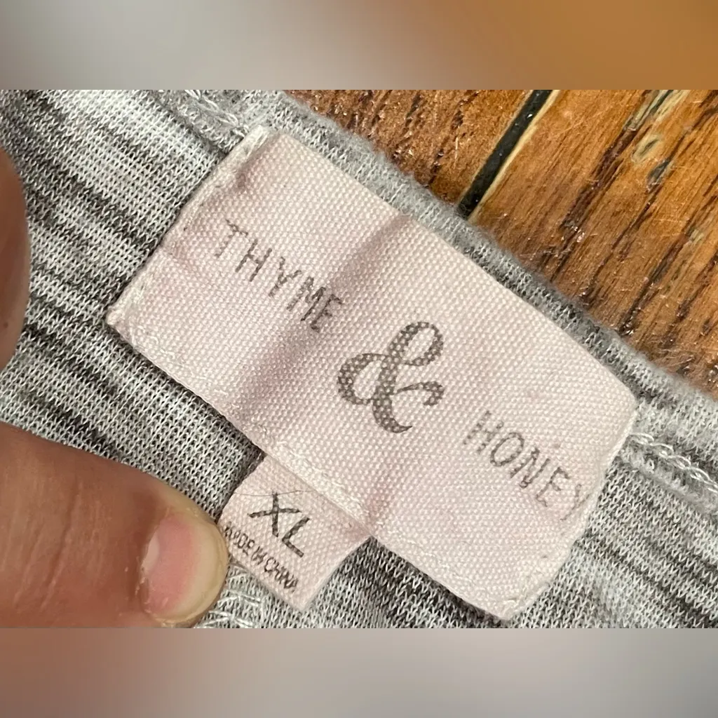 Elegant Gray Women's Blouse Size XL - Image 2