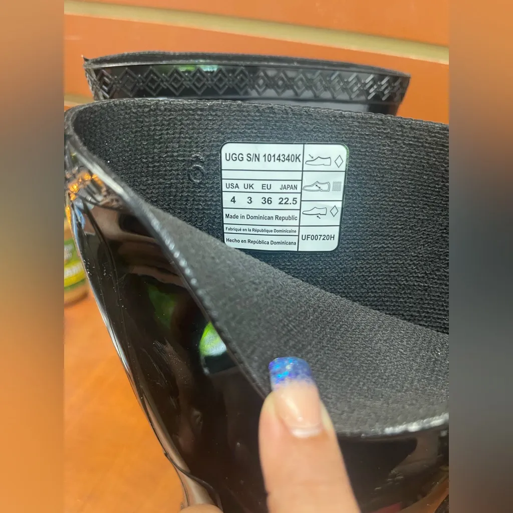UGG Shiny Black Rain Boots - Image 3