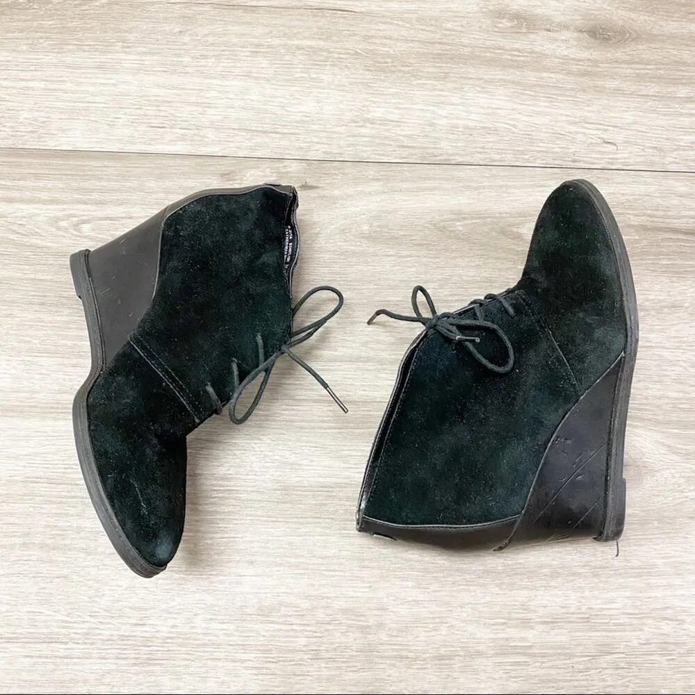 Etienne Aigner Camelot Zita Wedge Ankle Bootie 8 Black - Image 2