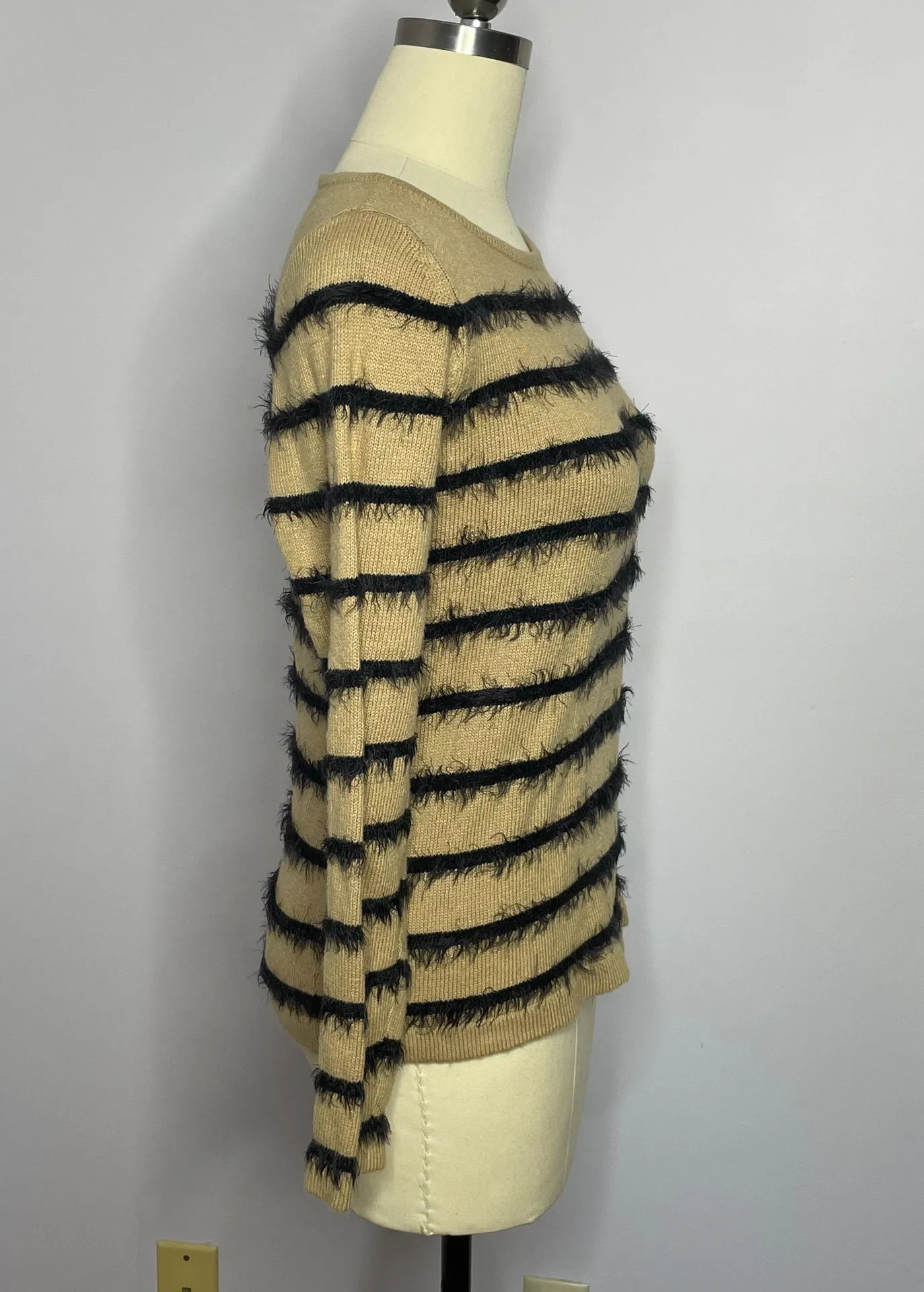 Eyelash Yarn Striped Top M - Image 3