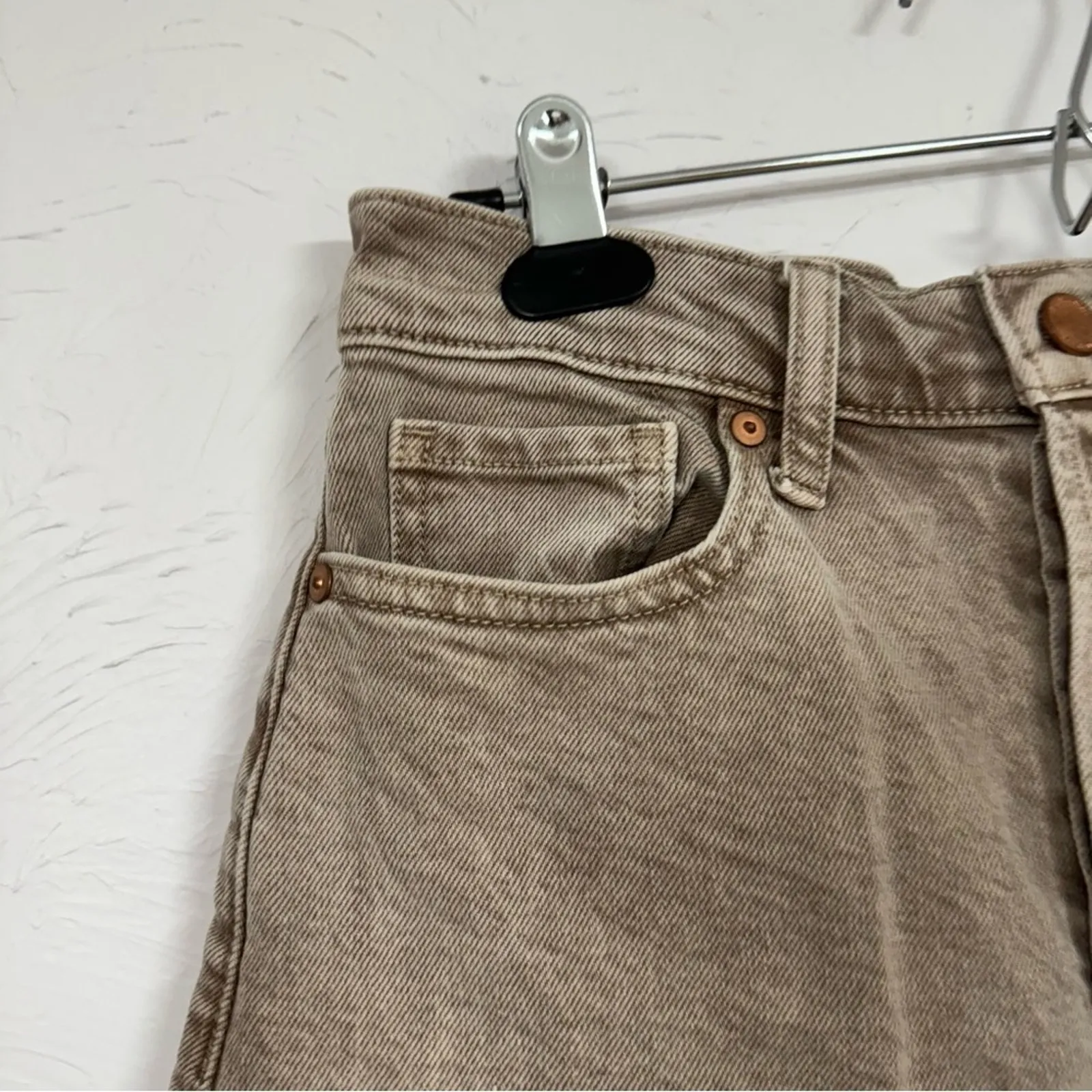 Banana Republic Tan Ultra High Rise Bermuda Shorts Womens 27 Denim Button Fly - Image 3