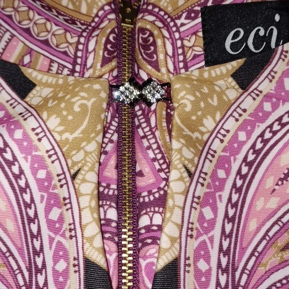 Eci Paisley fitted dress with LaceNWT - Image 5