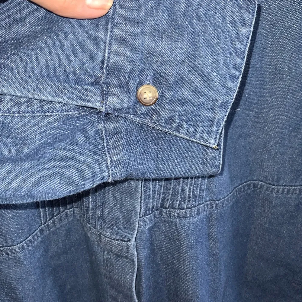 Premier International Vintg Blue Denim Pintuck Long Sleeve Button Front Shirt M Size M - Image 7