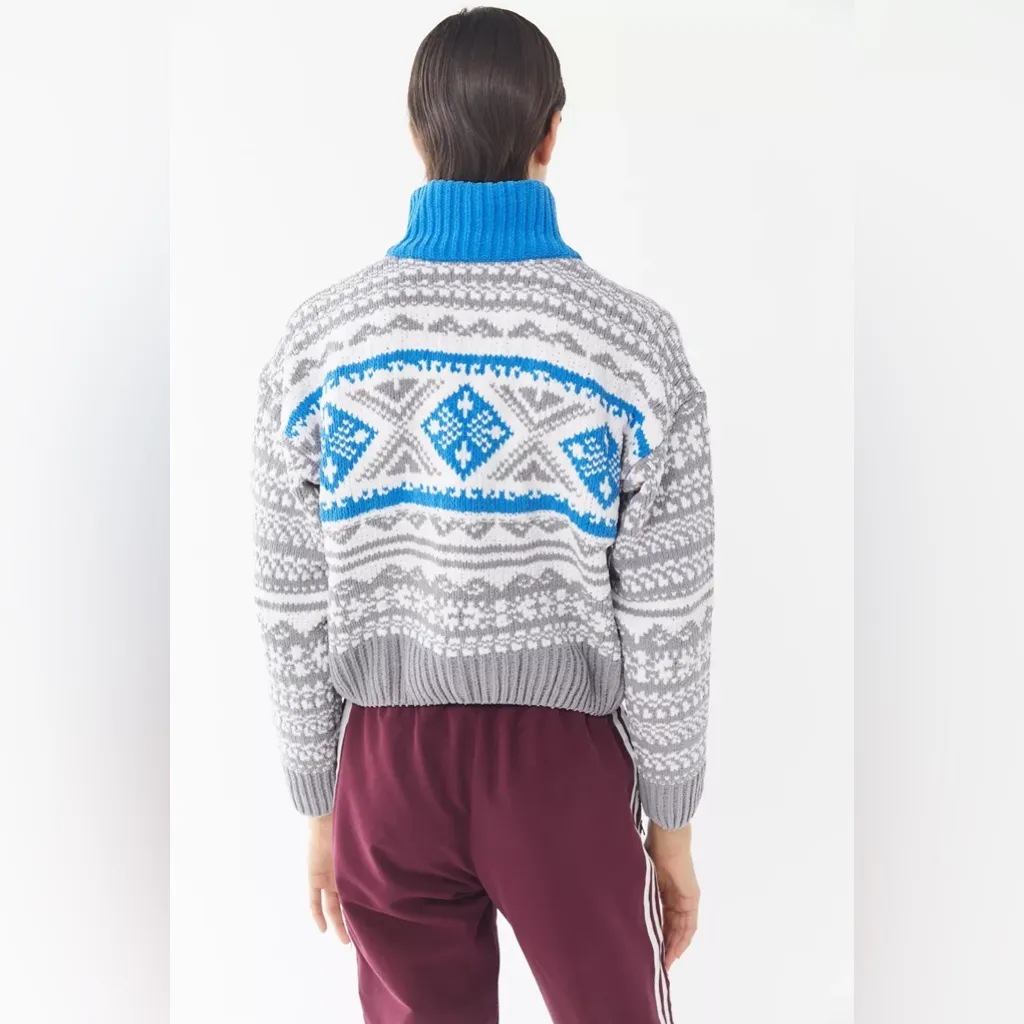 Urban Outfitters Blue and Gray Textured Scout Shrunken Zip-Up Sweater Size S - Image 3