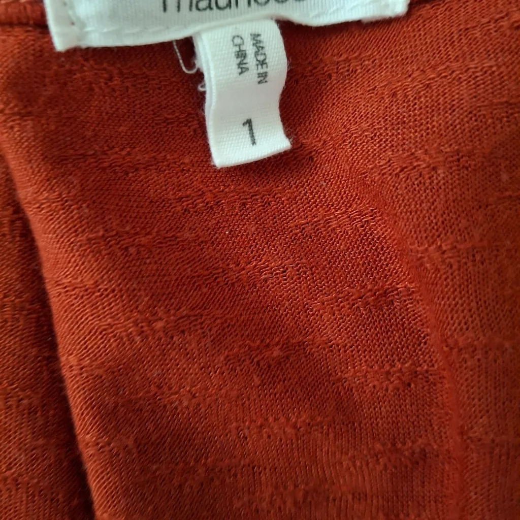 Maurices Sz 1 Women's Lace Detail Top - Rust NWOT - Image 10