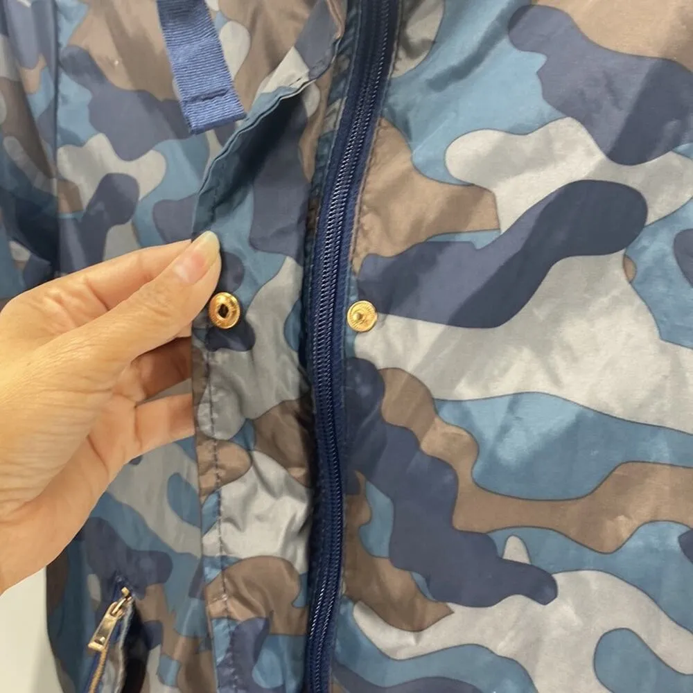 Si Sono blue gray Camouflage hooded boys Rain Jacket lightweight sz M - Image 5