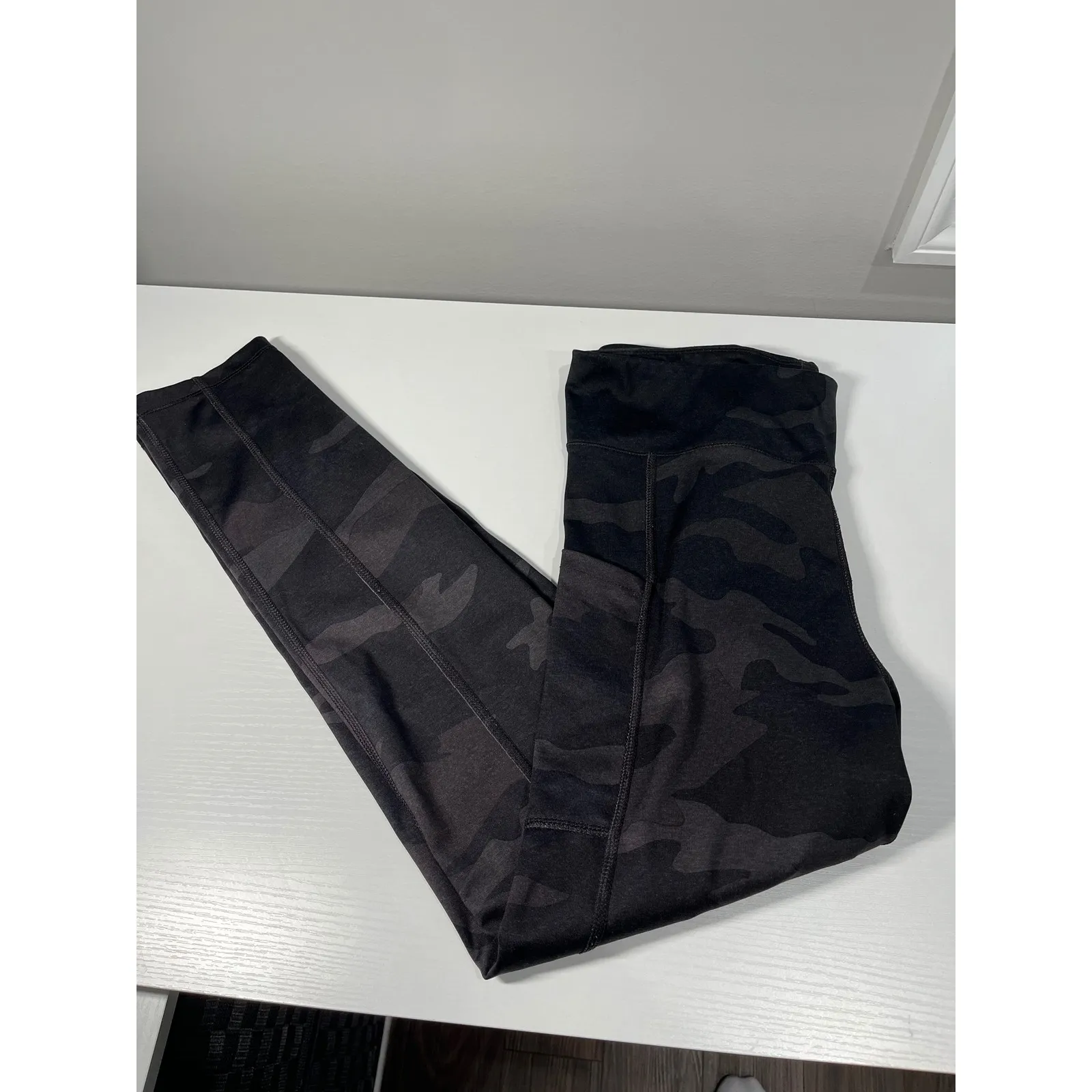 Aeropostale Legging Size L Black Camo Blue Activewear Pockets - Image 6