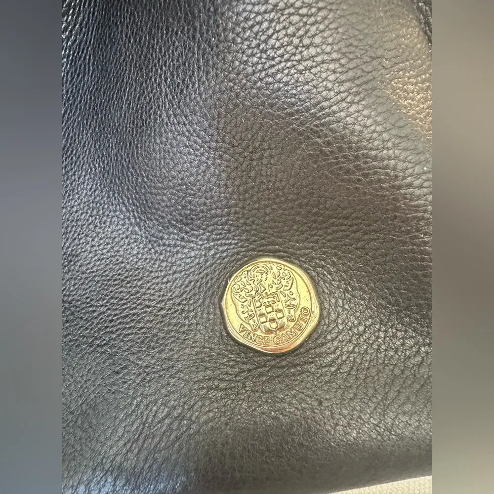 VINCE CAMUTO BLACK PEBBLED LEATHER HOBO WITH GOLD HARDWARE AND ZIPPER TOP - Image 3