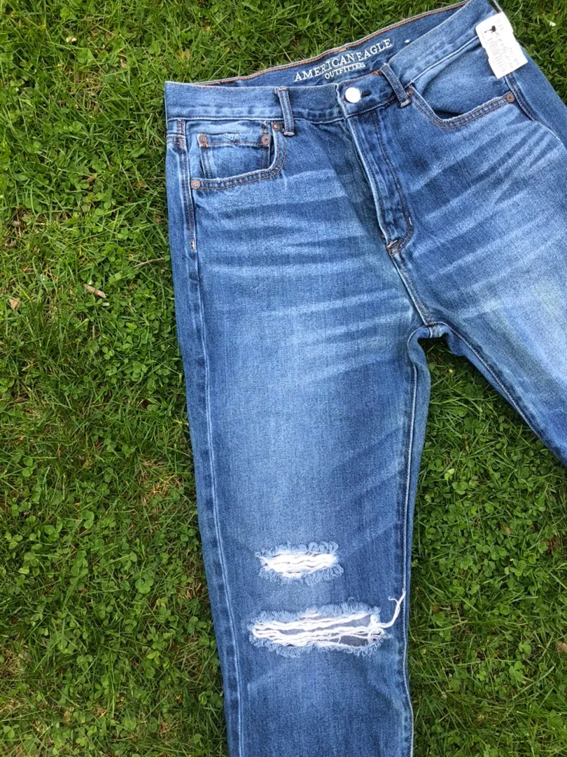 American Eagle Outfitters Denim Ripped High-Rise Girlfriend Jeans - Image 4