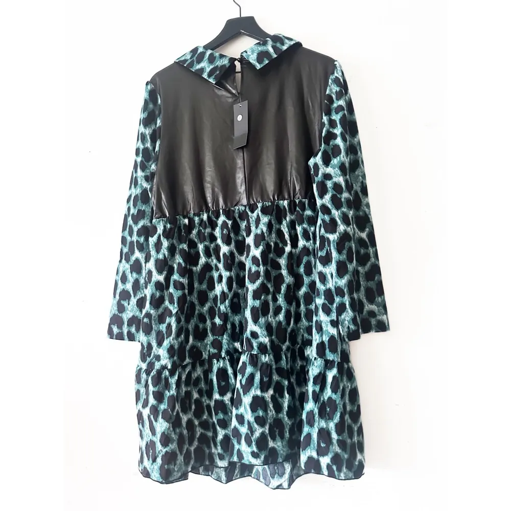 Kara and Kate Leopard Print Colorblock Ruffle Dress Women's XXL Teal Green - Image 2