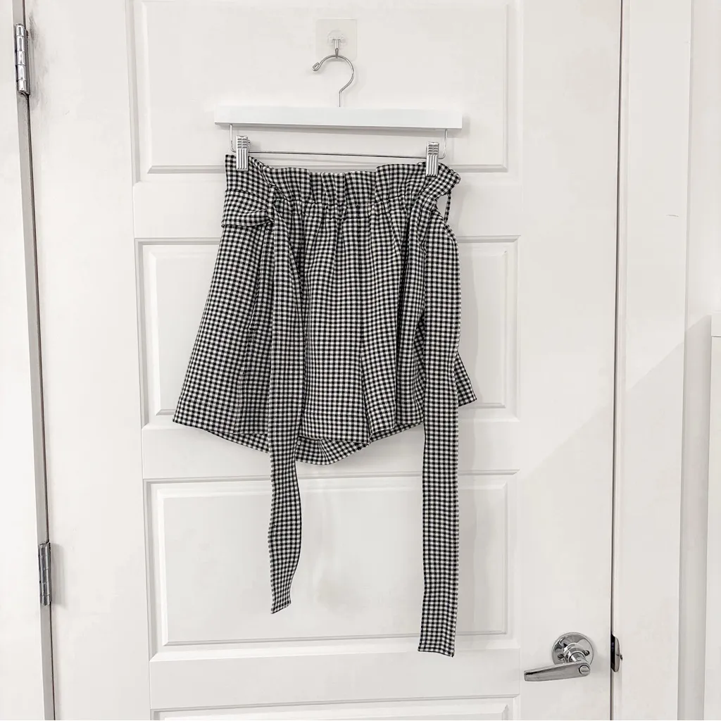 Aritzia Wilfred Set Little Cropped Gingham Jacket Shorts - Image 11