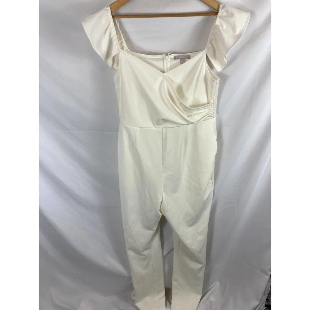 Chelsea28 off the shoulder white wide leg jumpsuit size large - Image 3