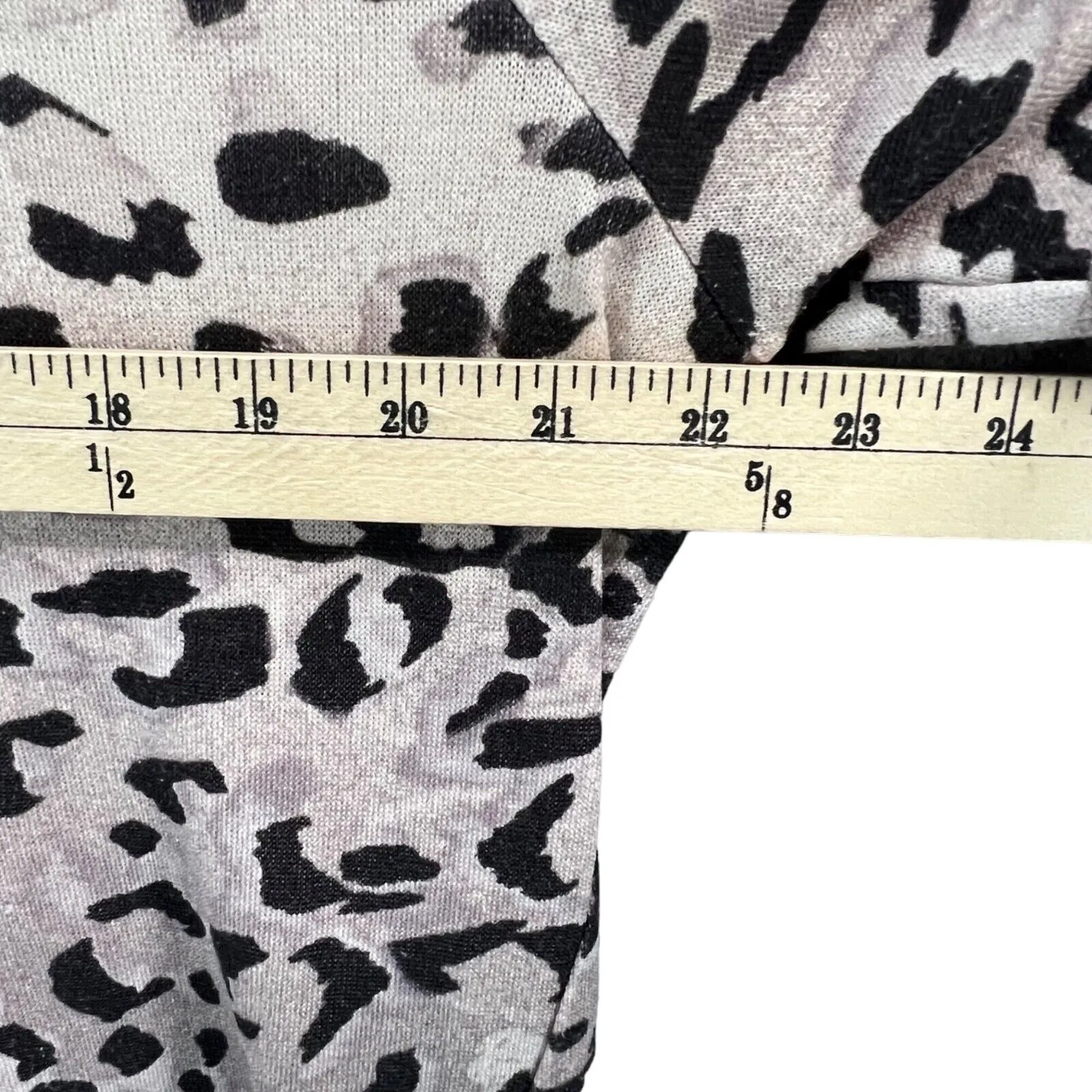 Chicos Top Womens XL Black Mauve Ombre Animal Print Blouse 3/4 Sleeve Stretch - Image 6