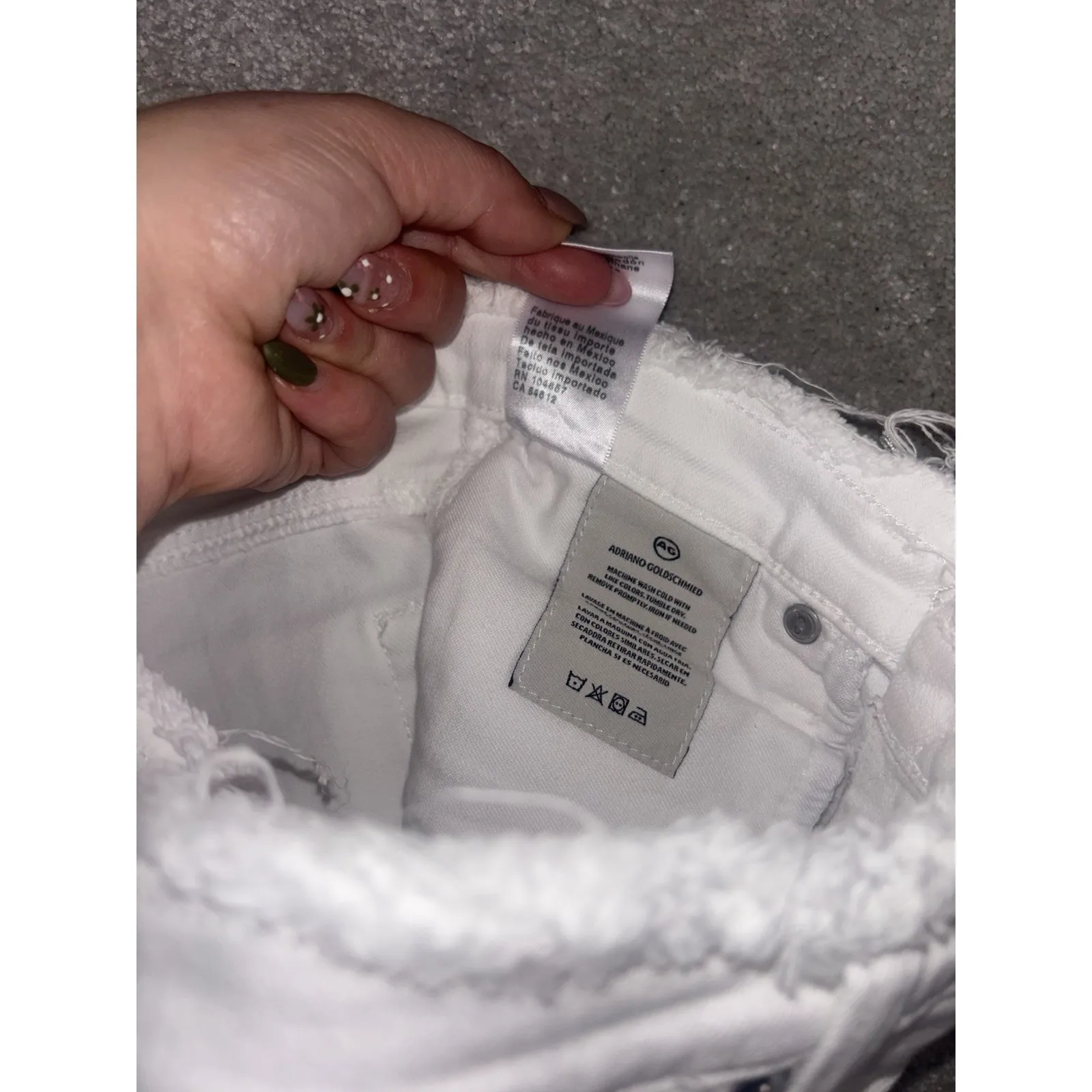 AG ADRIANO GOLDSCHMIED Size 24 The Isabelle High Rise Straight Crop‎ Denim White - Image 3