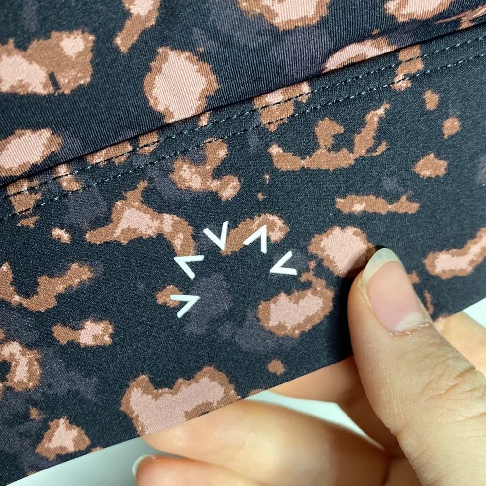 Varley Berkeley sports racerback perforated bra with animal print size L - Image 8