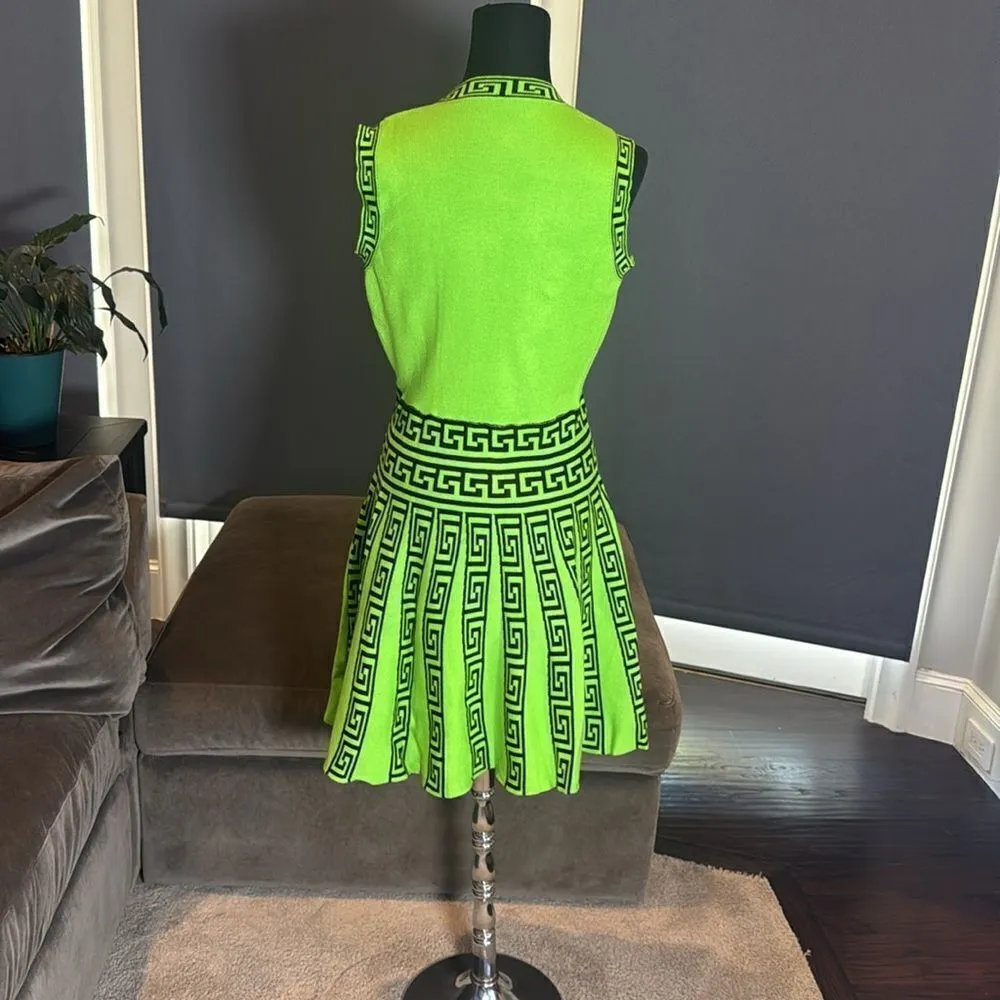 Women’s Casual Short Green Sleeveless Dress Flared Pleated Skirt Size L *READ Size L - Image 4