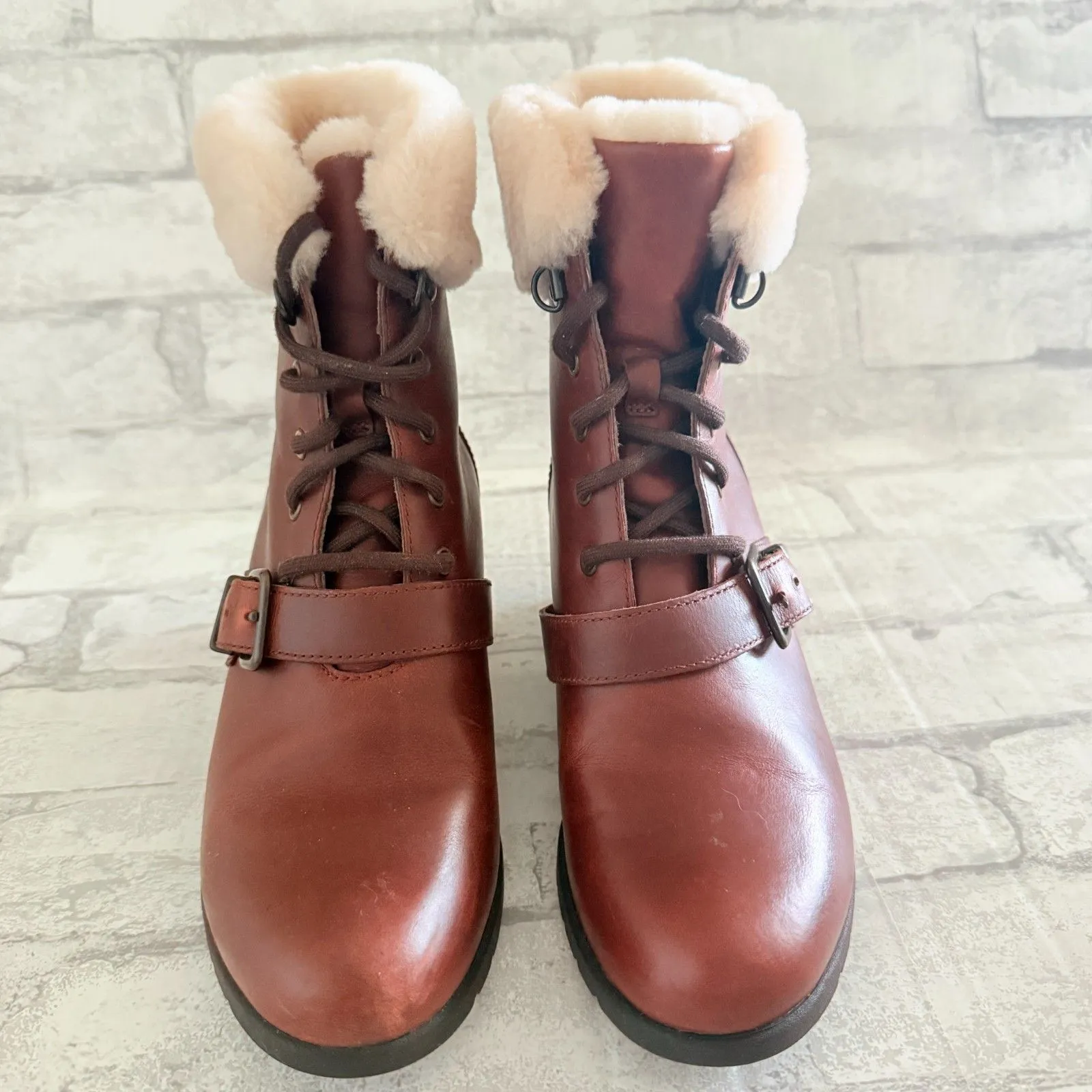 UGG Janney Wedge Boots Sheepskin Waterproof Leather Lace Up Warm Lined Sz 7 - Image 3