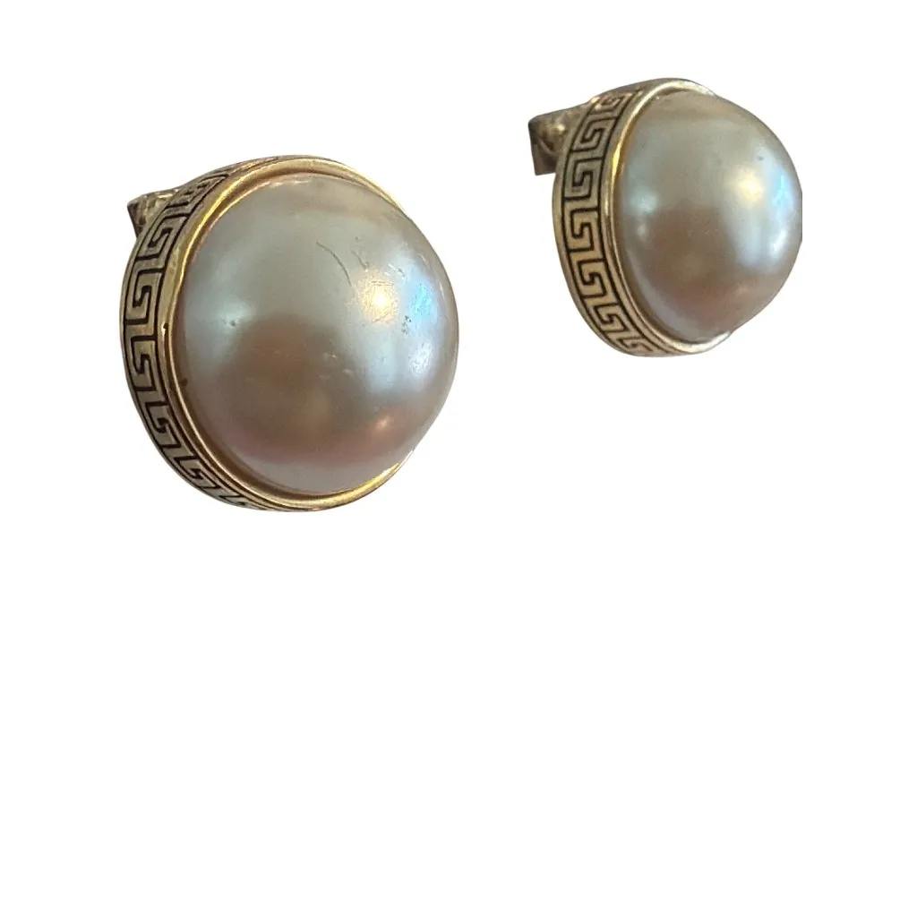 Vintage Faux Pearl Mabe Clip On Earrings Greek Key Gold Trim .75" Estate 13.25g - Image 2