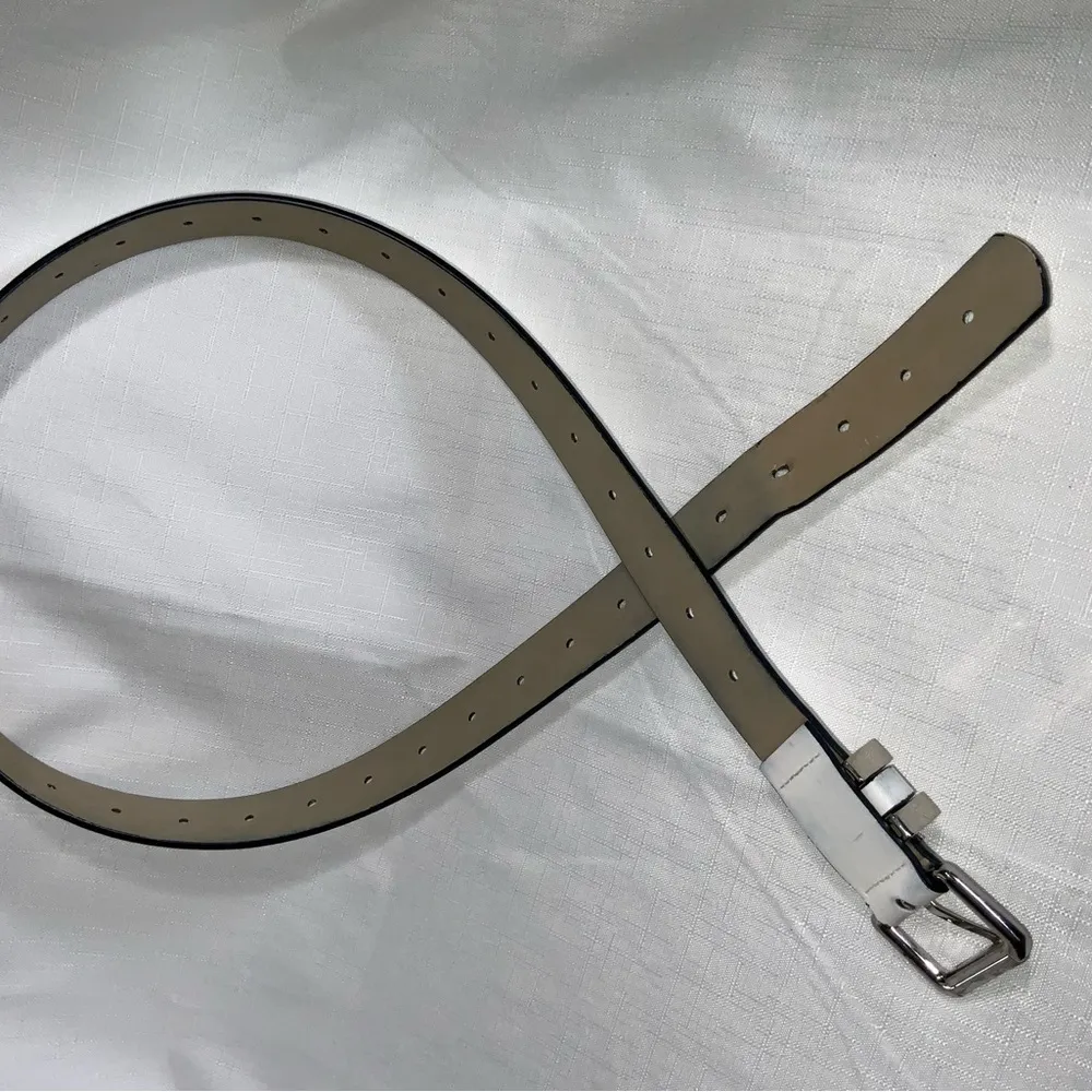 Steven Madden Bone White Faux Leather Multi Loop Silver Buckle Belt L/XL - Image 8