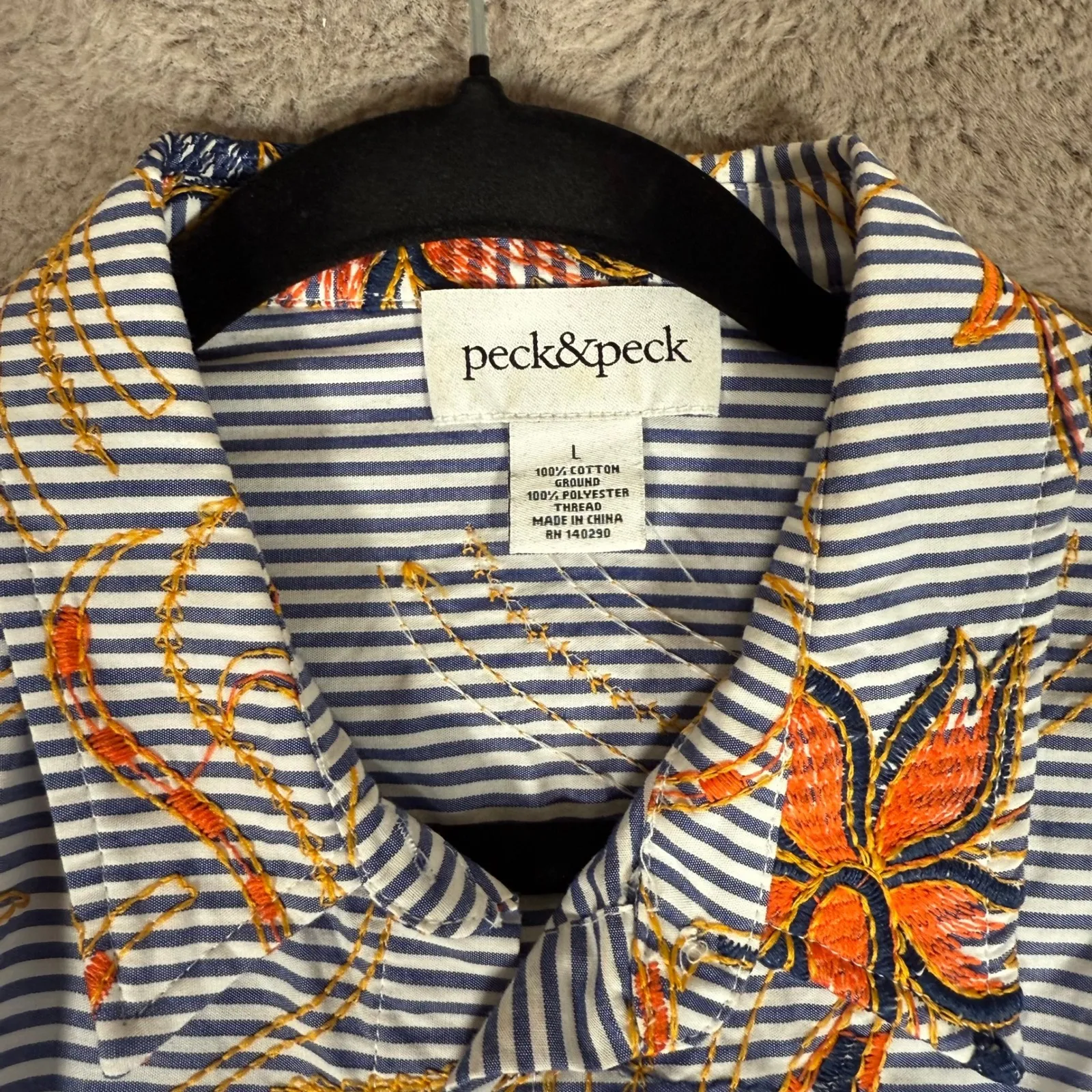 Peck & Peck Floral Embroidered Seersucker Button‎ Down Top Blouse Large Cotton - Image 2