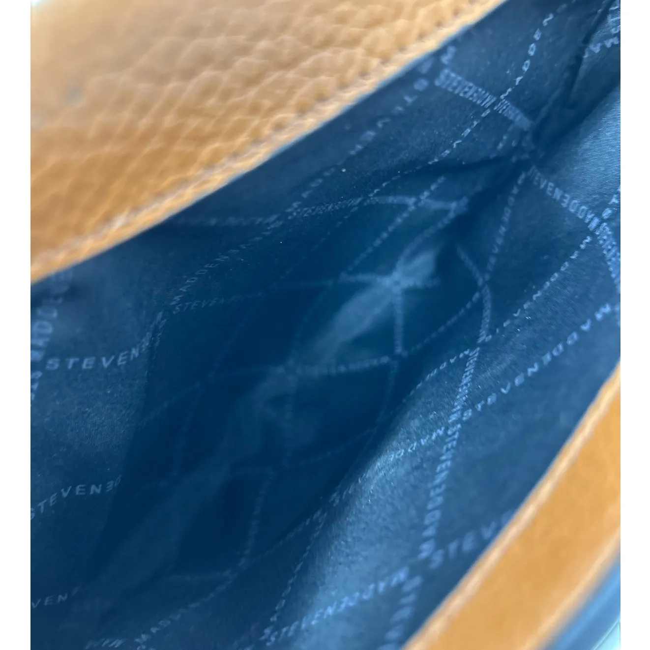 Steve Madden Women's Light Brown Crossbody Purse Adjustable‎ Strap - Image 8