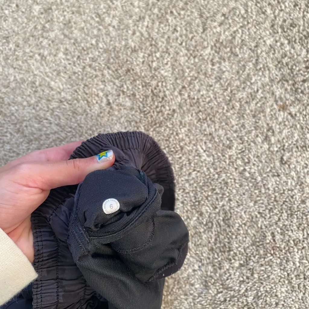 lululemon athletica Black Camo Athletic Shorts - Image 4