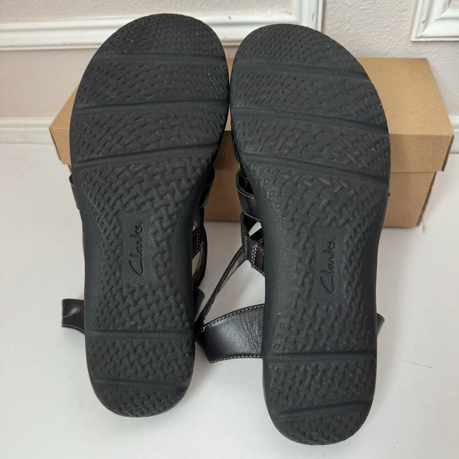 Clark’s Collection Elizabelle Sea Women Black Leather Fisherman Sandals Size 11M - Image 7