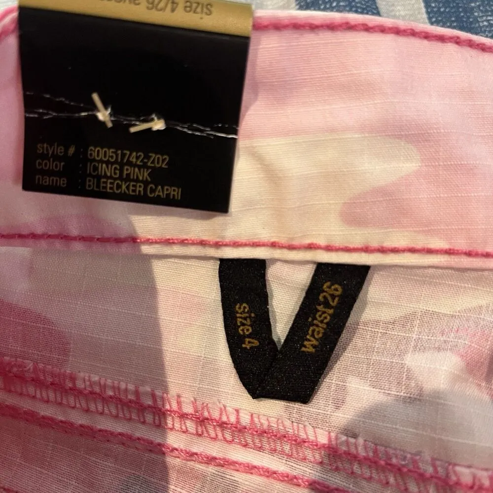 Nine West Jean women's sz 4 waist 26 pink camo capri stretch jeans NWT - Image 7
