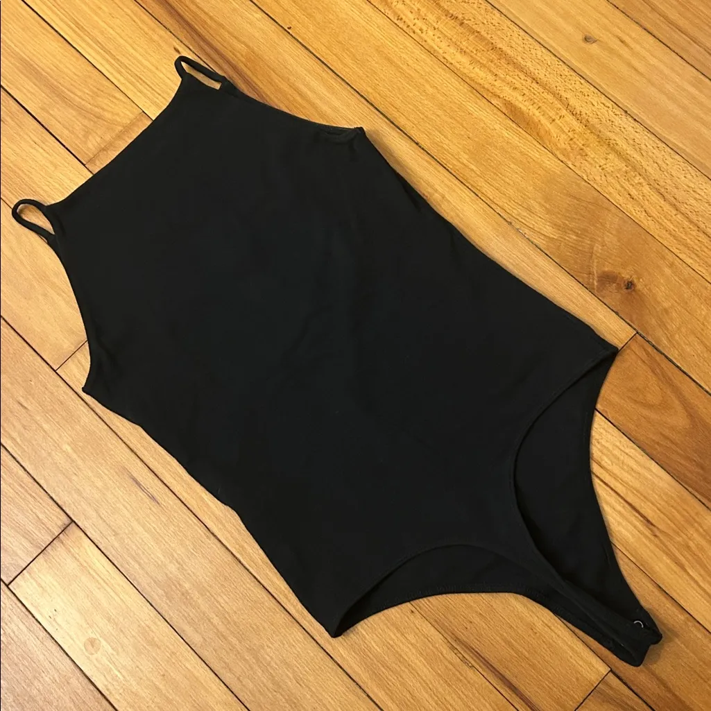 Black Abercrombie High-Neck Sleeveless Bodysuit - Image 6