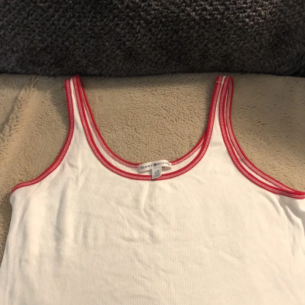 🎉4 for $20 Tommy Hilfiger Ribbed Tank, Large - Image 2