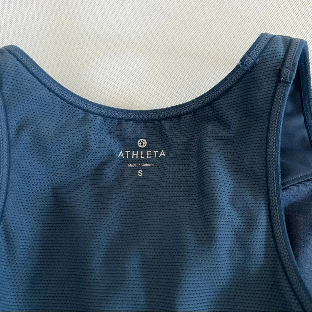 Athleta Gel Mesh Supercharged Tank Top Size Small Iron Blue - Image 13