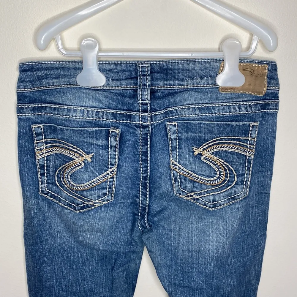 Silver Jeans Frances 18” distressed bootcut jeans size w28 - Image 60