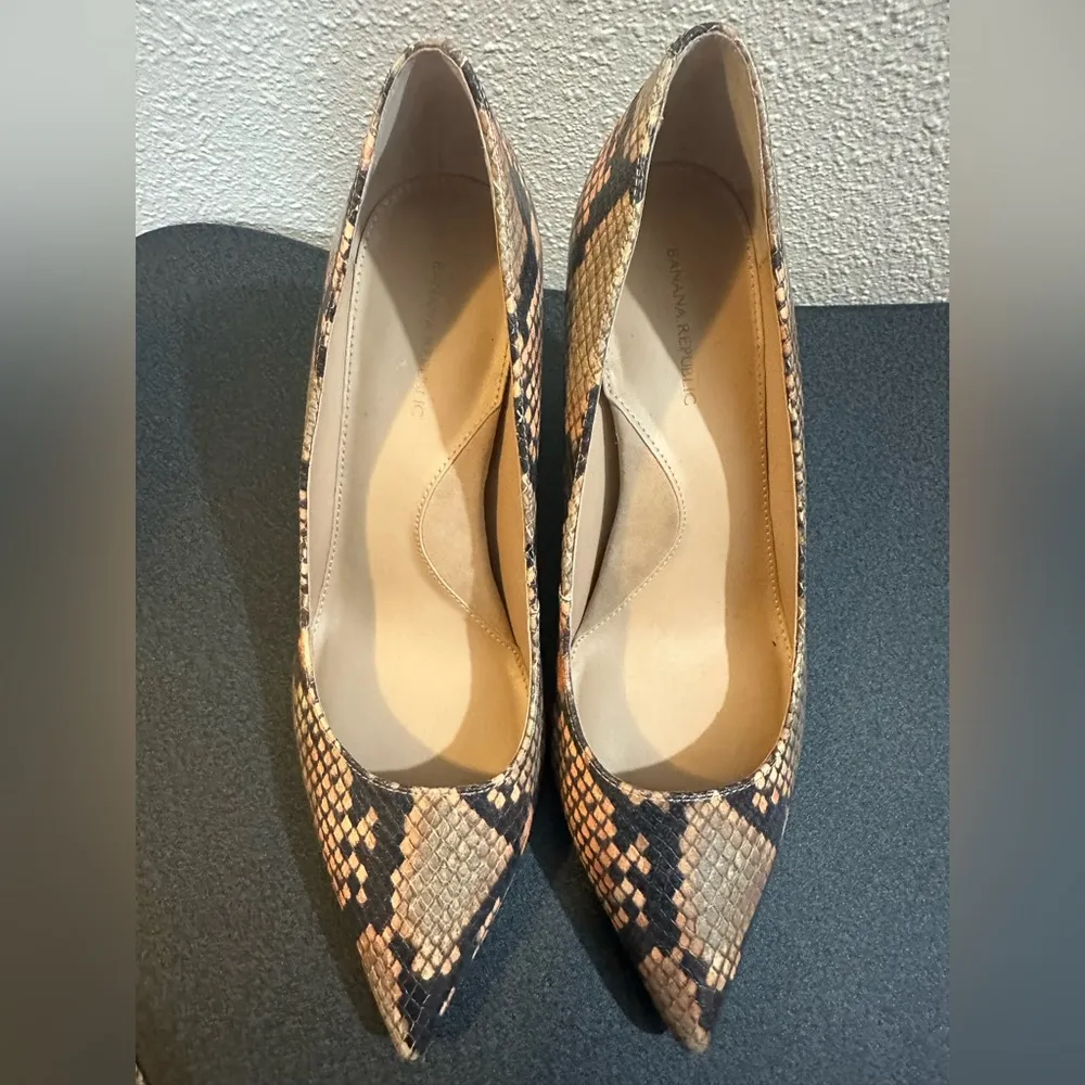 Banana Republic Madison 12-hour Pump Pink & Grey Snake Skin Print Heels Women’s - Image 7