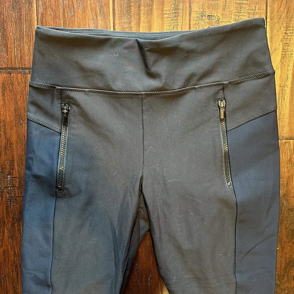 Athleta Stellar Tight Leggings Medium - Image 2