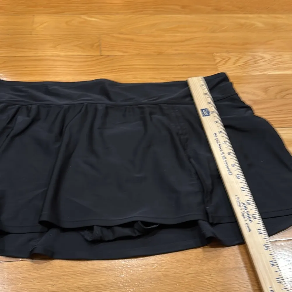 Kona sol women’s black swim skirt size 3X. - Image 4