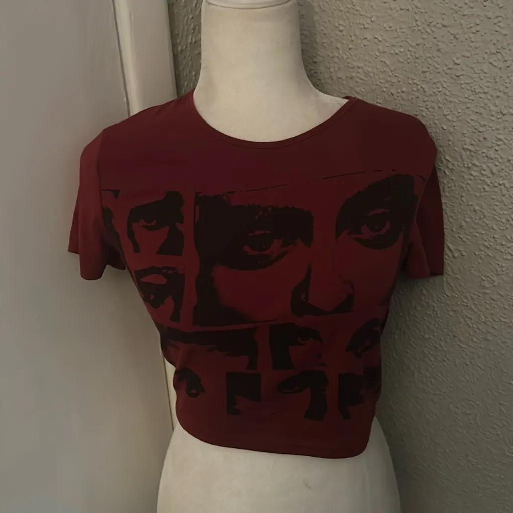 SHEIN Maroon Icon 90’s Graphic Crop T-shirt M Artwork Self Portrait Festival - Image 3