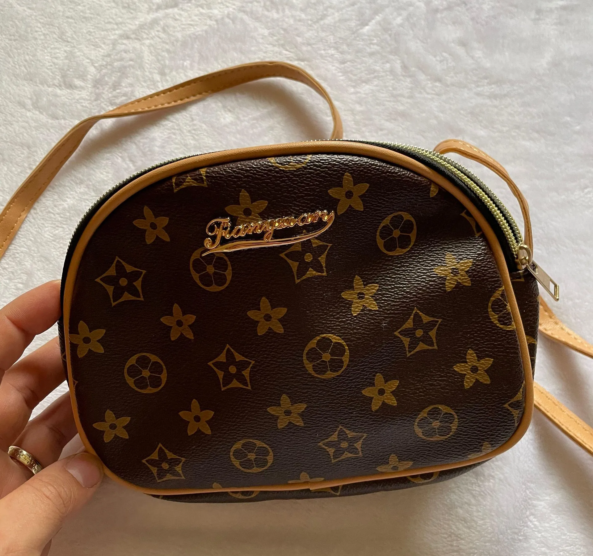 Fashion Mini Fringe Crossbody Bag Brown - Image 5