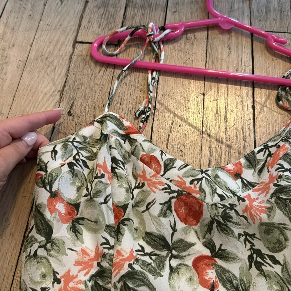 Abercrombie and Fitch Cropped Tank Top - Image 3