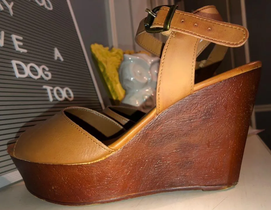 Brown Wedges  - Image 2