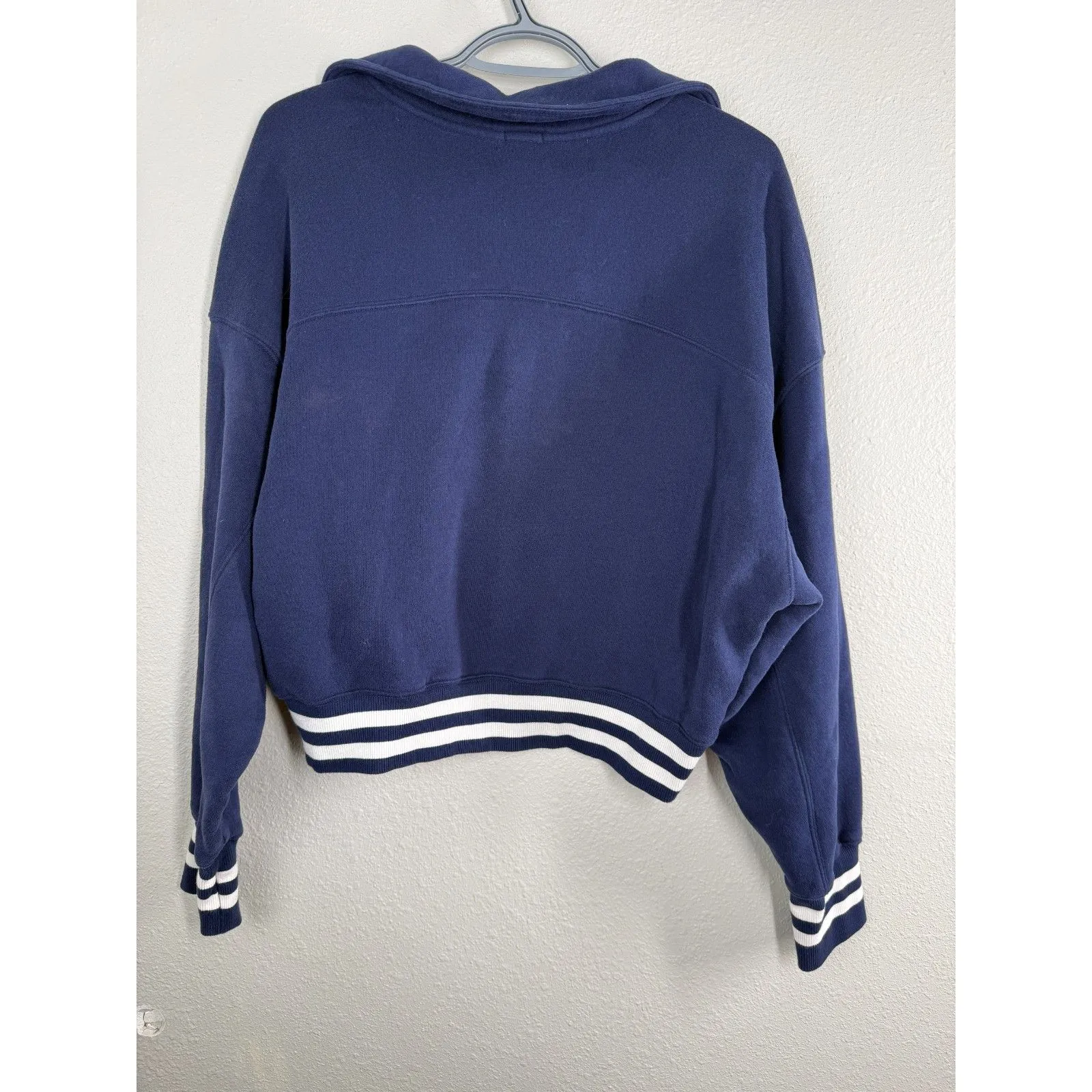 Aerie Offline Womens Blue Cropped Sweatshirt Sz M Varsity Loungewear Oversized - Image 3