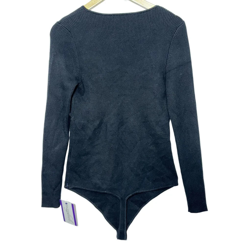 Abercrombie & Fitch Black Ribbed Knit VNeck Long Sleeve Sweater Bodysuit Size XL - Image 2