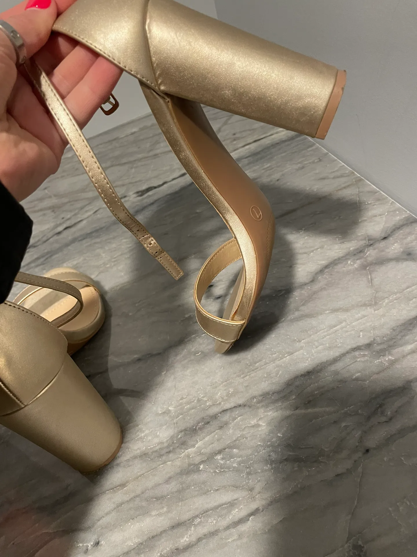 Lulus Gold Heals - Image 3