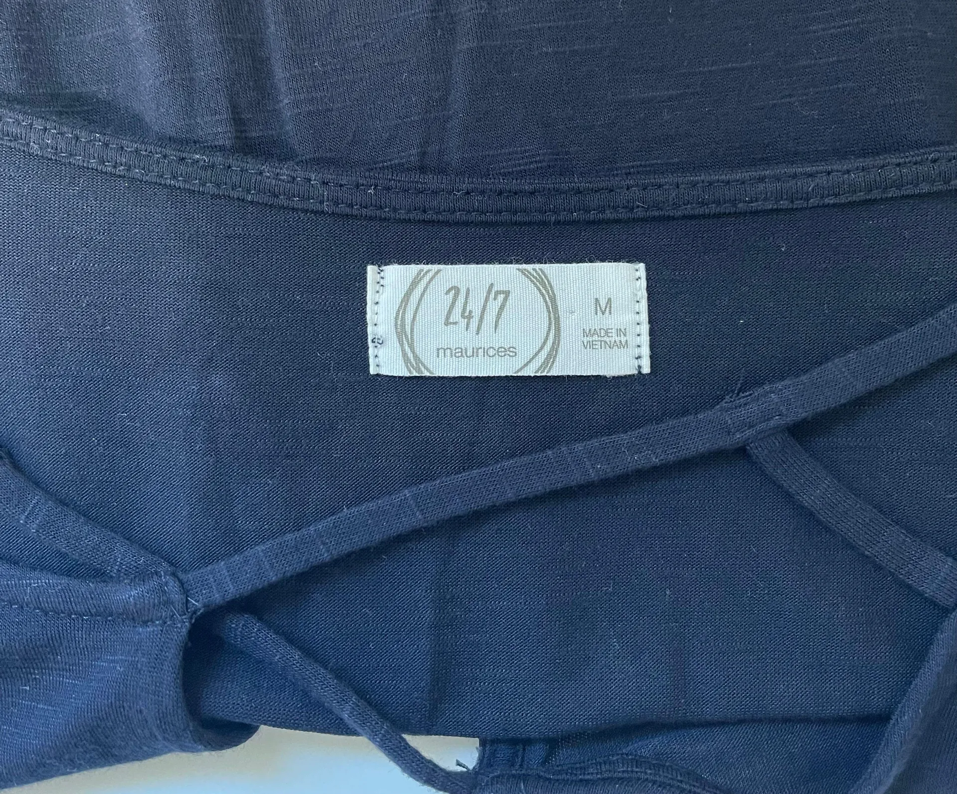 Maurices 24/7 Navy Blue Keyhole Strappy Front Short Sleeve Tee - Image 8